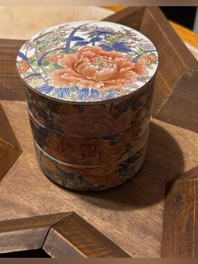 Japanese Porcelain Stacking Box✨